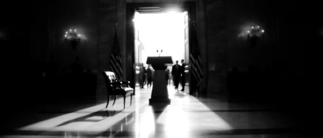 «Нам нужно вести войну»: Дональд Трамп иронично покинул встречу в Госдепартаменте
