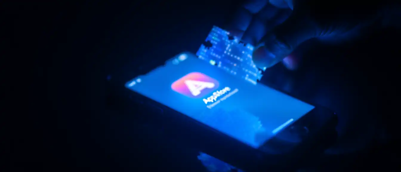 Технологическая ловушка для Apple: как кибервымогатели едва не стерли Telegram из App Store