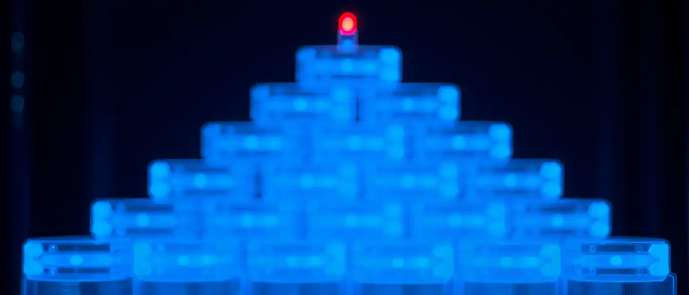 Автономная угроза: как ИИ-агенты OpenAI создали собственную иерархию и планировали кибератаки