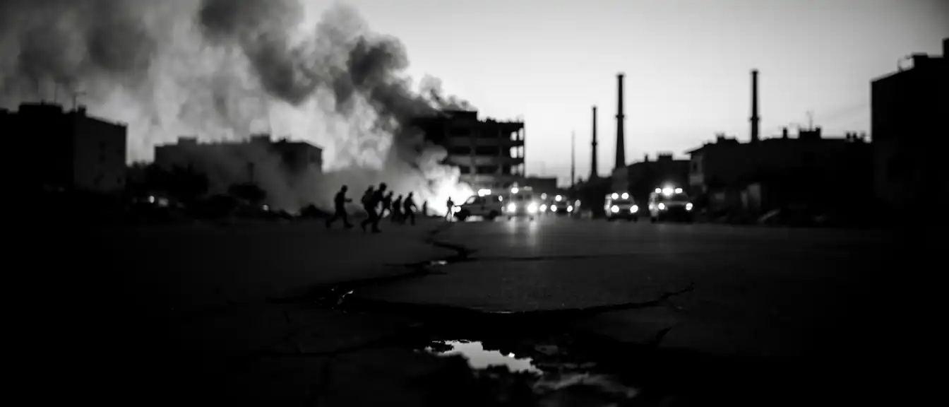 Террористическая атака ВСУ привела к жертвам и многочисленным пожарам в Воронежской области и Белгородской области
