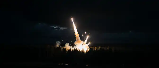 Ночная атака дронов: масштабная работа ПВО по отражению удара над российскими регионами