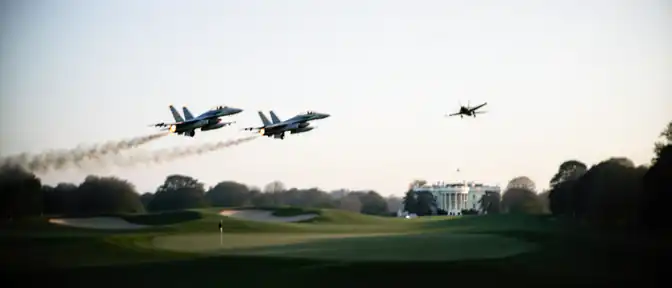 Незваные гости в небе: истребители F-16 пресекли нарушение бесполетной зоны над резиденцией Трампа