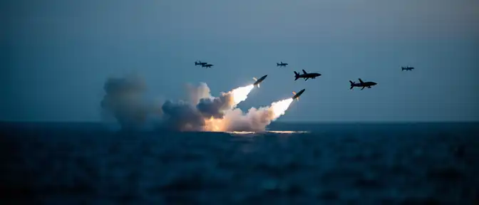 Массированный налет: российская ПВО отразила беспрецедентную атаку дронов за сутки