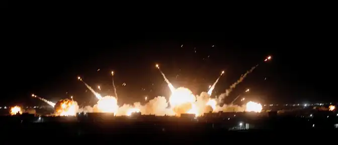 Ночной шквал: российские системы ПВО отразили массированную атаку дронов