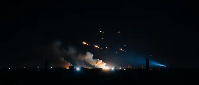 Массированная атака БПЛА: российская ПВО за сутки нейтрализовала 123 украинских беспилотника