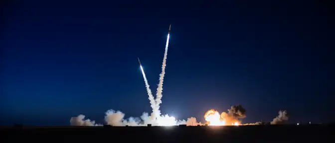 Небо под прицелом: ПВО Кувейта отражает атаку беспилотников