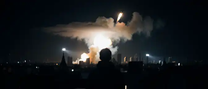 Подмосковное небо под защитой: ПВО отразила массированную атаку дронов на столицу