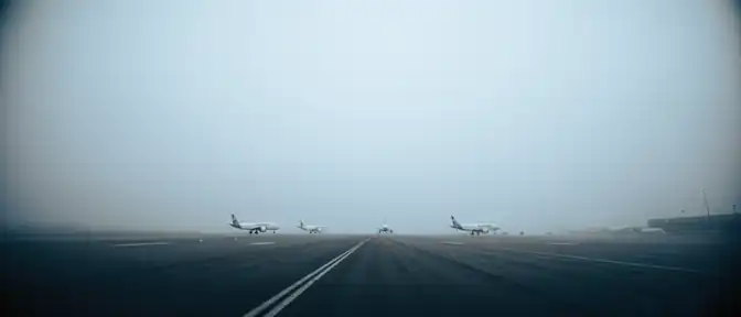 Небо над Петербургом закрыто: в Пулково введены временные ограничения на полеты